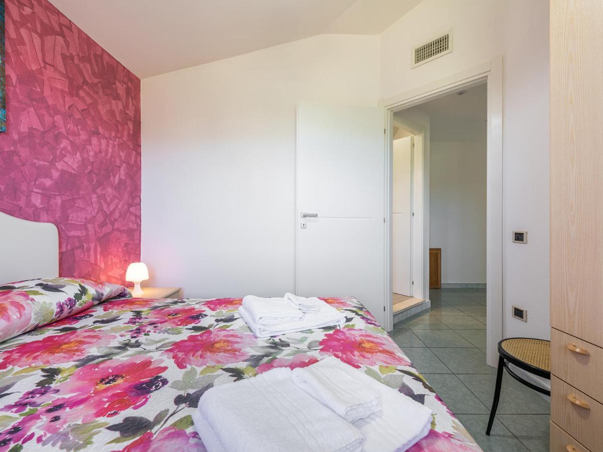 Mare Azzurro Aparthotel Cardedu Luaran gambar