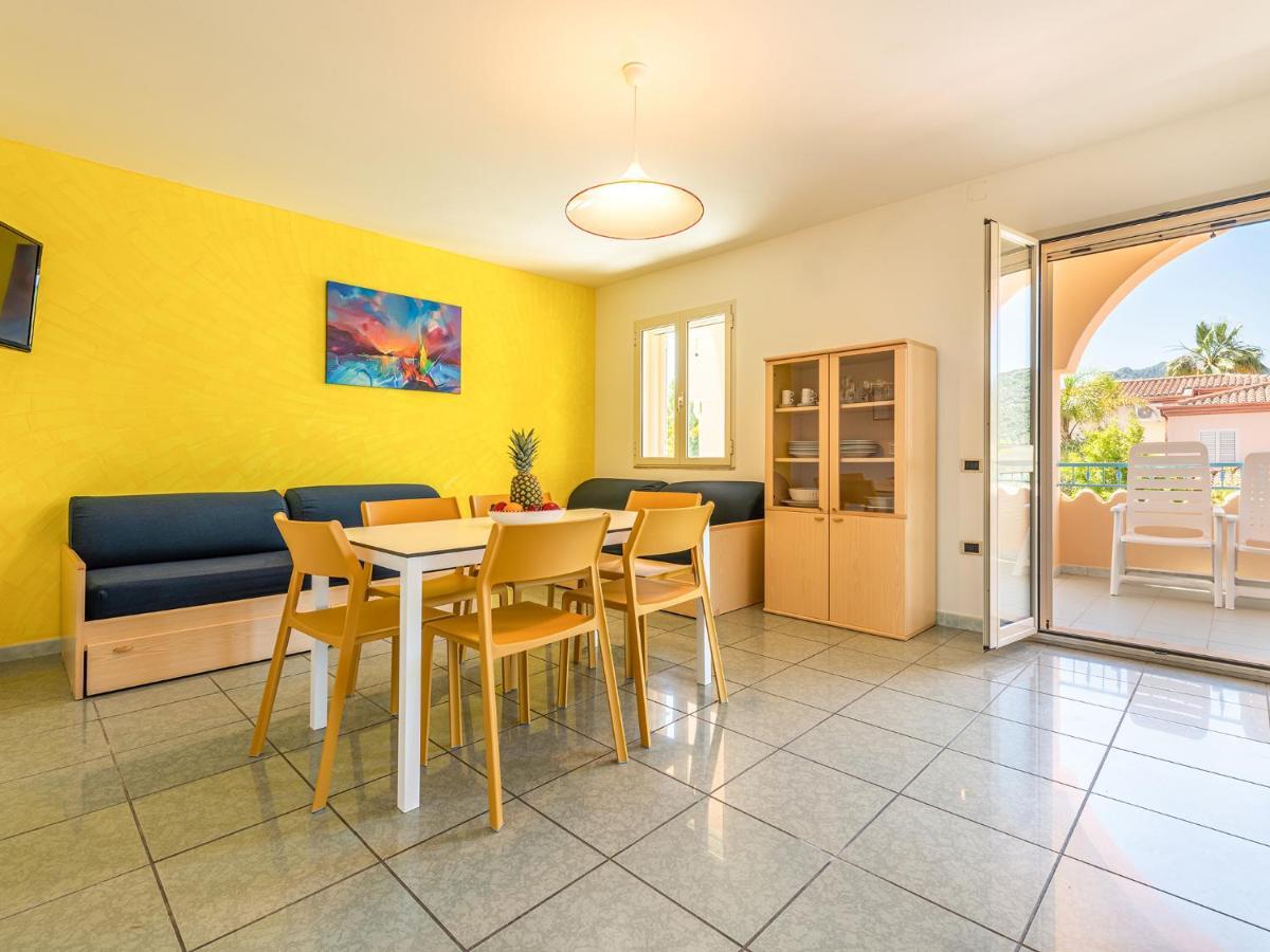 Mare Azzurro Aparthotel Cardedu Luaran gambar