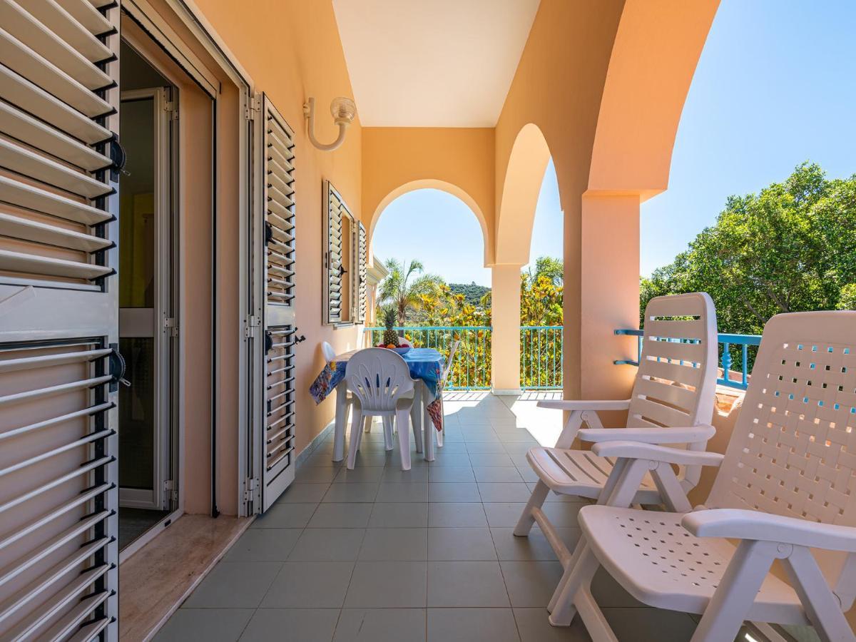 Mare Azzurro Aparthotel Cardedu Luaran gambar